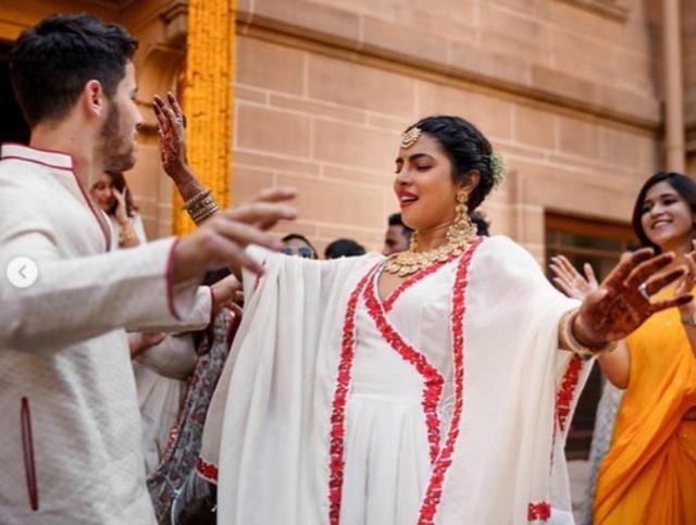 Nick Jonas and Priyanka Chopra shake a leg.