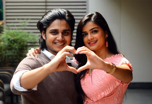 Abhinay Berde and Hemal Ingle play the lead in Ashi Hi Aashiqui, directed by Sachin Pilgaonkar (Shankar Narayan/HT PHOTO) Abhinay Berde and Hemal Ingle play the lead in Ashi Hi Aashiqui, directed by Sachin Pilgaonkar (Shankar Narayan/HT PHOTO)