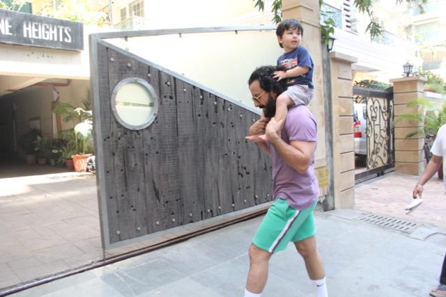 Saif Ali Khan spotted with son Taimur at their residence. (Varinder Chawla) Saif Ali Khan spotted with son Taimur at their residence. (Varinder Chawla)
