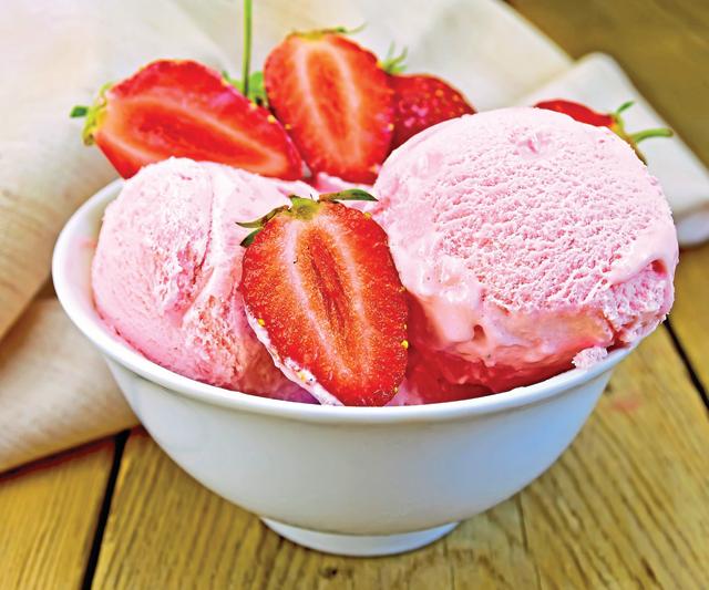 You may or may not know this but most strawberry ice cream contains no strawberries at all. Neither does strawberry syrup or strawberry jelly (Shutterstock)