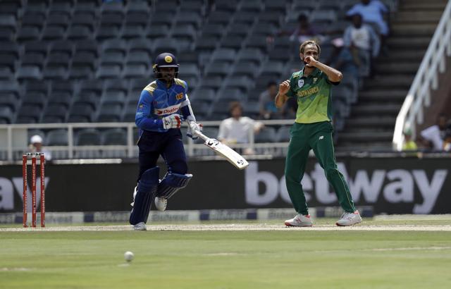 South Africa's bowler Imran Tahir, right, reacts as Sri Lanka's batsman Dhananjaya de Silva score runs. (AP) South Africa's bowler Imran Tahir, right, reacts as Sri Lanka's batsman Dhananjaya de Silva score runs. (AP)