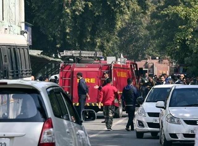 Delhi fire service vehicle is seen outside Antyoday Bhawan in New Delhi on March 6. (Biplov Bhuyan/HT Photo) Delhi fire service vehicle is seen outside Antyoday Bhawan in New Delhi on March 6. (Biplov Bhuyan/HT Photo)