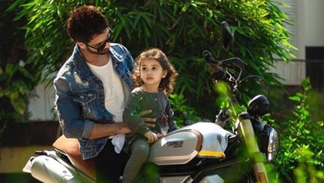 Shahid Kapoor with daughter Misha. Shahid Kapoor with daughter Misha.
