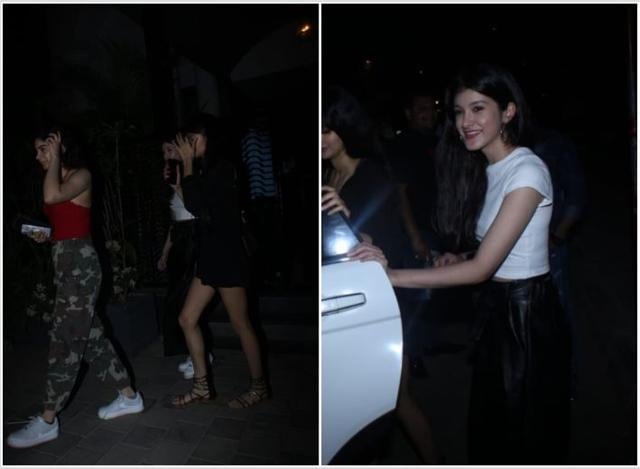 Khushi Kapoor and Shanaya Kapoor at a restaurant. (Varinder Chawla)