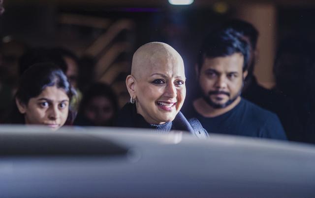 Sonali Bendre, spotted at the airport on her return from New York, in Mumbai on December 2, 2018. (PTI) Sonali Bendre, spotted at the airport on her return from New York, in Mumbai on December 2, 2018. (PTI)