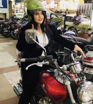 Amruta Fadnavis (Instagram ) Amruta Fadnavis (Instagram )