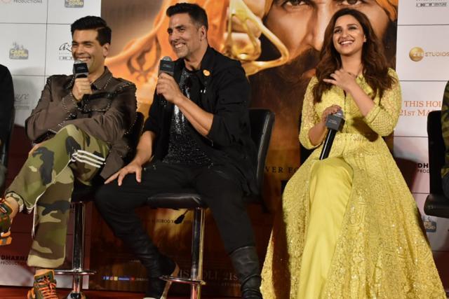 Kesari producer Karan Johar and actors Akshay Kumar and Parineeti Chopra at a press conference in Mumbai. (Varinder Chawla)