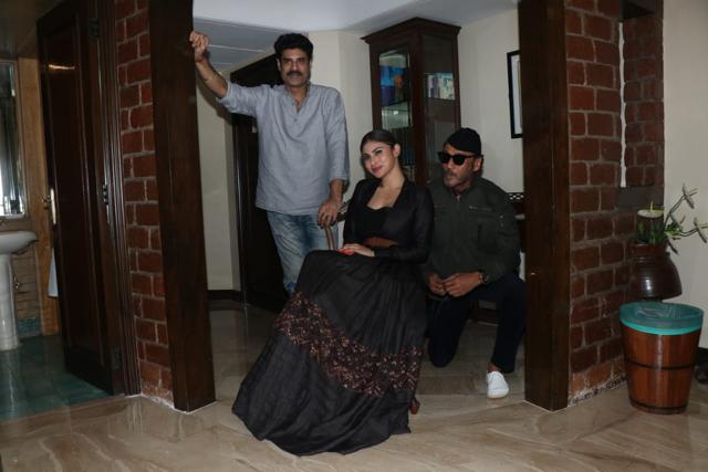Sikander Kher, Mouni Roy and Jackie Shroff during the promotions of Romeo Akbar Walter. (Varinder Chawla) Sikander Kher, Mouni Roy and Jackie Shroff during the promotions of Romeo Akbar Walter. (Varinder Chawla)