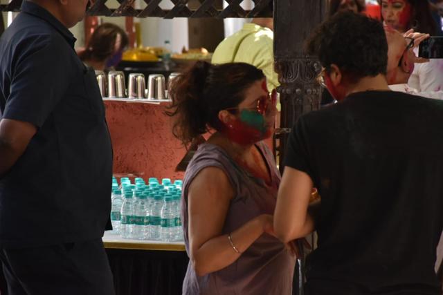 Zoya Akhtar talking to a friend. (Varinder Chawla)