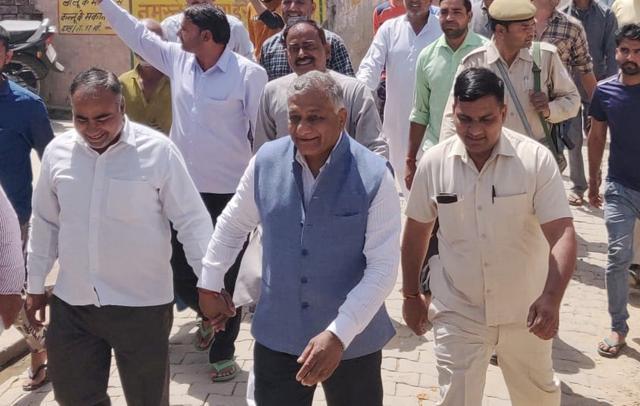 Union minister VK Singh is the BJP candidate from the Ghaziabad Lok Sabha seat. (Sakib Ali / HT Photo ) Union minister VK Singh is the BJP candidate from the Ghaziabad Lok Sabha seat. (Sakib Ali / HT Photo )