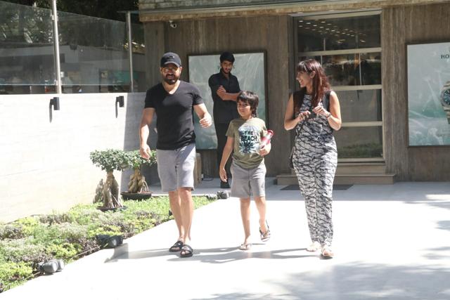 Emraan Hashmi with his family. (Varinder Chawla)