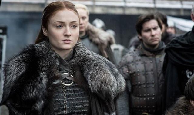 Sansa welcoming a guest.