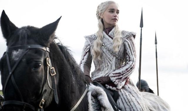 Daenerys arrives in Winterfell.