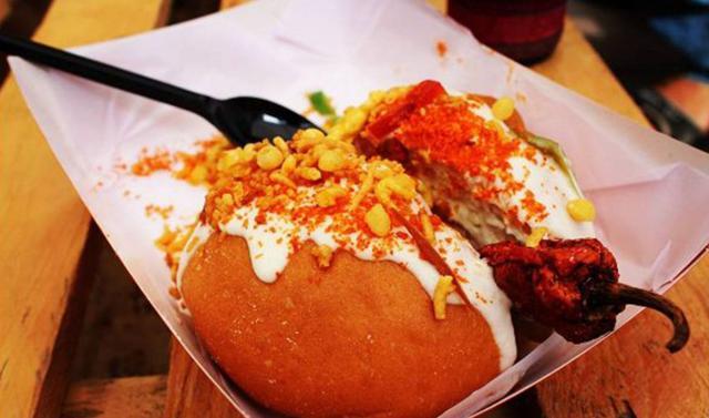 Food truck food should be easy to assemble, easy to eat on the go, and offer a twist on a popular favourite. The Bombay Food Truck’s Broken Vada Pav, served with a spicy cream cheese sauce and buttered vegetables, is a perfect example. Food truck food should be easy to assemble, easy to eat on the go, and offer a twist on a popular favourite. The Bombay Food Truck’s Broken Vada Pav, served with a spicy cream cheese sauce and buttered vegetables, is a perfect example.
