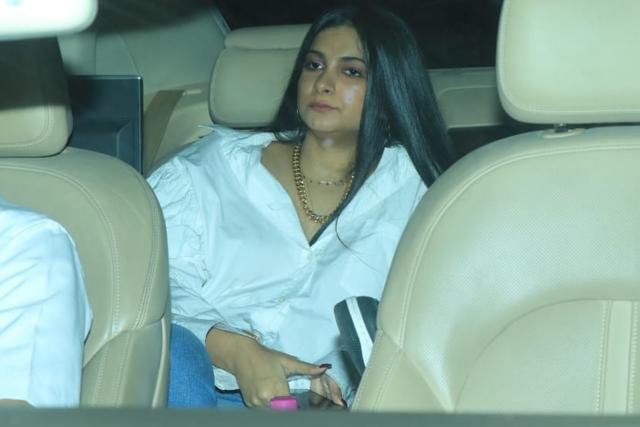 Rhea Kapoor at Abu Jani-Sandeep Khosla’s house party. (Varinder Chawla) Rhea Kapoor at Abu Jani-Sandeep Khosla’s house party. (Varinder Chawla)