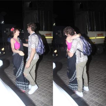 Kalki Koechlin and Jim Sarbh hug each other as they arrive for the screening. (Photo: Varinder Chawla) Kalki Koechlin and Jim Sarbh hug each other as they arrive for the screening. (Photo: Varinder Chawla)