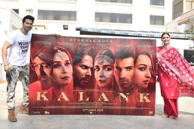 Varun Dhawan, Alia Bhatt promote Kalank. (Varinder Chawla) Varun Dhawan, Alia Bhatt promote Kalank. (Varinder Chawla)