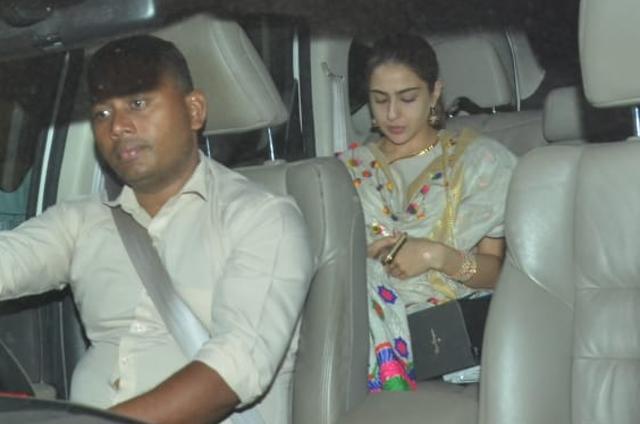 Sara Ali Khan at Abu Jani-Sandeep Khosla’s house party. (Varinder Chawla) Sara Ali Khan at Abu Jani-Sandeep Khosla’s house party. (Varinder Chawla)