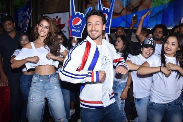 Tiger and Disha dancing at the launch event. (Varinder Chawla) Tiger and Disha dancing at the launch event. (Varinder Chawla)