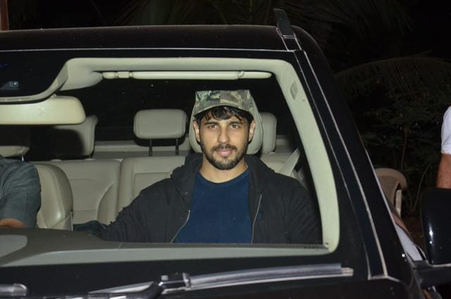 Sidharth Malhotra spotted in his car. (Varinder Chawla) Sidharth Malhotra spotted in his car. (Varinder Chawla)