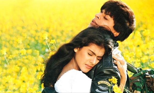 Shah Rukh Khan and Kajol in Dilwale Dulhania Le Jaayege. Shah Rukh Khan and Kajol in Dilwale Dulhania Le Jaayege.