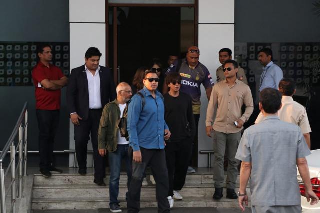 Shah Rukh Khan seen at the Kalina airport. (Varinder Chawla) Shah Rukh Khan seen at the Kalina airport. (Varinder Chawla)
