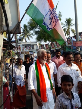 Kumanam Rajsekharan visits BJP voters in their homes in Thiruvananthapuram (Revati Laul ) Kumanam Rajsekharan visits BJP voters in their homes in Thiruvananthapuram (Revati Laul )