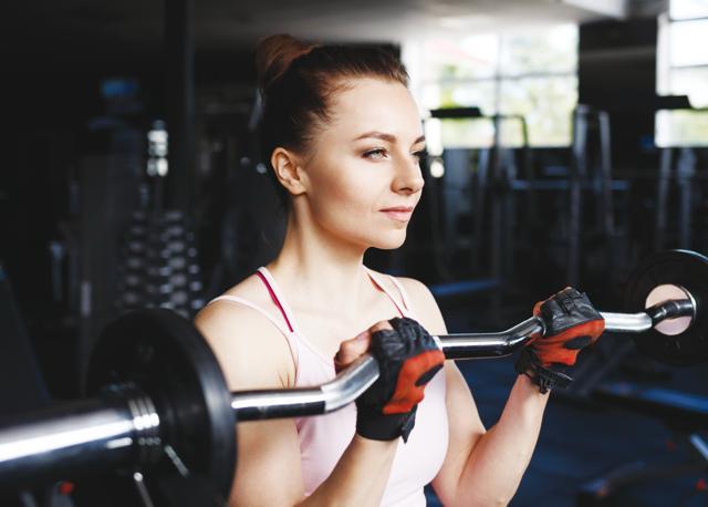 Barbell curls (Shutterstock)
