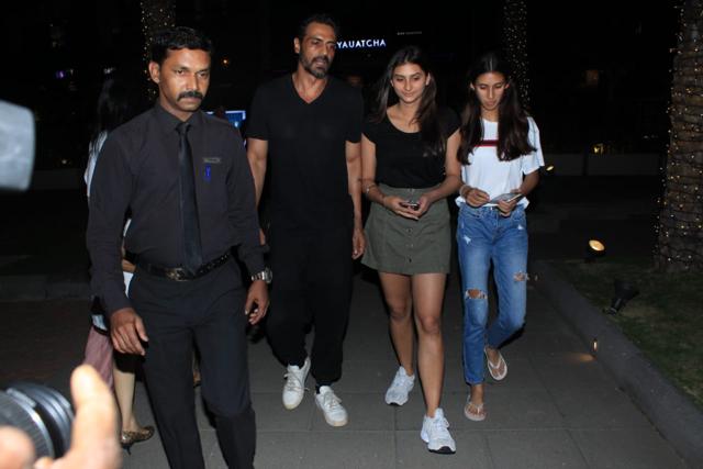 Arjun Rampal with his daughters at a restaurant on Thursday. (Varinder Chawla) Arjun Rampal with his daughters at a restaurant on Thursday. (Varinder Chawla)