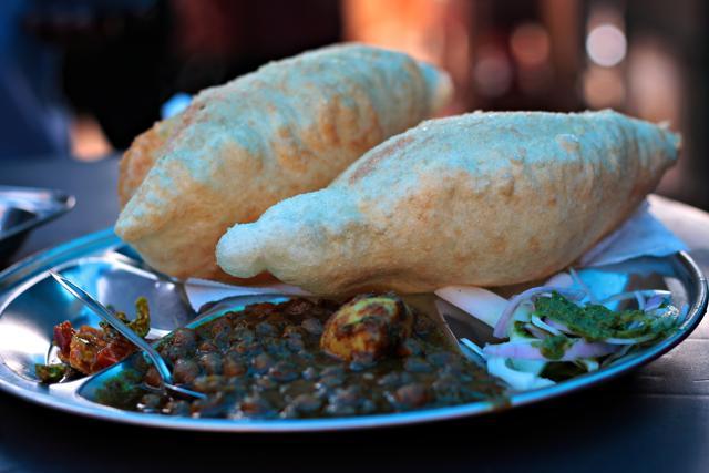 In Delhi, chhola kulcha or bhatura are some of the old favourites at rallies. (Shivam Saxena/Hindustan Times) In Delhi, chhola kulcha or bhatura are some of the old favourites at rallies. (Shivam Saxena/Hindustan Times)