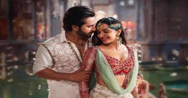 Varun Dhawan and Kiara Advani in a still from the song First Class. Varun Dhawan and Kiara Advani in a still from the song First Class.