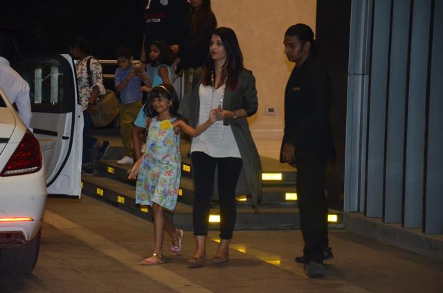 Aishwarya Rai with her daughter Aaradhya. (Varinder Chawla) Aishwarya Rai with her daughter Aaradhya. (Varinder Chawla)