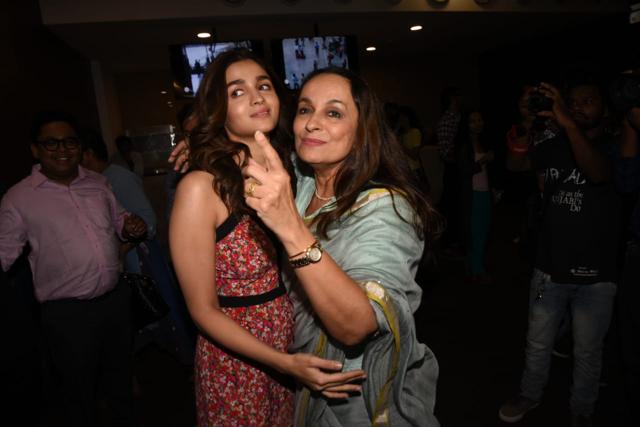 Alia Bhatt and Soni Razdan at Yours Truly’s screening. (Varinder Chawla) Alia Bhatt and Soni Razdan at Yours Truly’s screening. (Varinder Chawla)