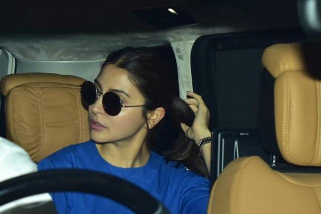 Anushka Sharma arrives in Mumbai. (Varinder Chawla) Anushka Sharma arrives in Mumbai. (Varinder Chawla)