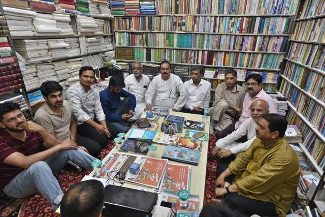 A group of civil society leaders and social activists, at Hazrat Shah Waliullah Public Library, in Pahari Imli in Old Delhi, to discuss 'Jan Ghoshna Patra' or People's Manifesto. (Raj K Raj/HT PHOTO) A group of civil society leaders and social activists, at Hazrat Shah Waliullah Public Library, in Pahari Imli in Old Delhi, to discuss 'Jan Ghoshna Patra' or People's Manifesto. (Raj K Raj/HT PHOTO)