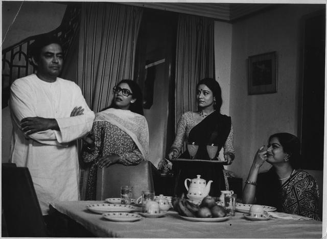 Sanjeev Kumar, Deepti Naval, Aruna Irani and Moushumi Chatterjee in (HT Photo) Sanjeev Kumar, Deepti Naval, Aruna Irani and Moushumi Chatterjee in (HT Photo)