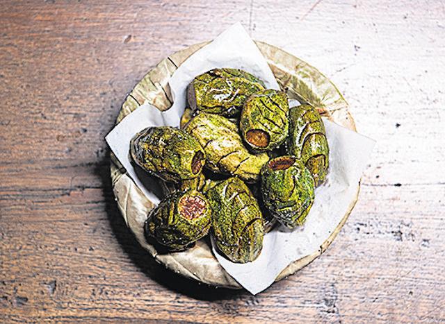 Bengali Potol Bhaja (Aalok Soni / HT Photo)