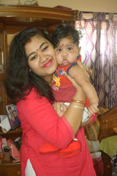Shyantani Dey with daughter Ariana