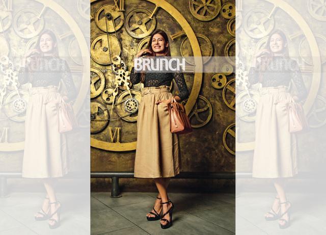Top, Sunaina Khera; skirt, Zara; footwear: Aldo; Bag, Da Milano (Shivamm Paathak) Top, Sunaina Khera; skirt, Zara; footwear: Aldo; Bag, Da Milano (Shivamm Paathak)