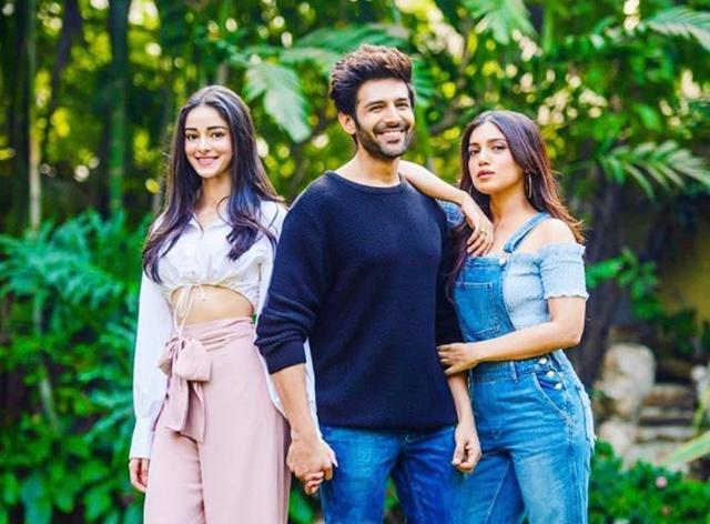 Ananya Panday, Kartik Aaryan and Bhumi Pednekar will be seen in Pati Patni Aur Woh.
