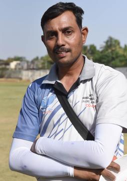 Bhushan Suravanshi coach at Varroc Vengsarkar Cricket Academy. (HT/PHOTO)