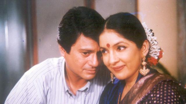 Neena Gupta with Kanwaljit Singh in a still from Saans. Neena Gupta with Kanwaljit Singh in a still from Saans.