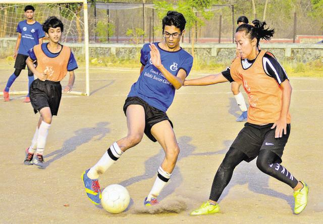 Nat’l football team ex-captain Bala Devi says women need more pay to be ...