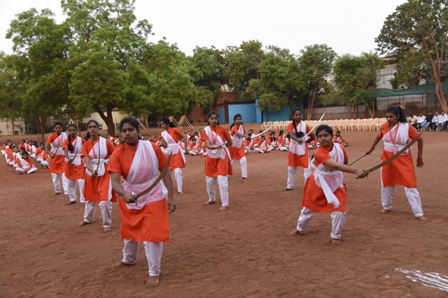 During the eight-day training session, Durga Vahini Prashikshan, VHP women’s wing members participate in sword drills. (HT/PHOTO) During the eight-day training session, Durga Vahini Prashikshan, VHP women’s wing members participate in sword drills. (HT/PHOTO)