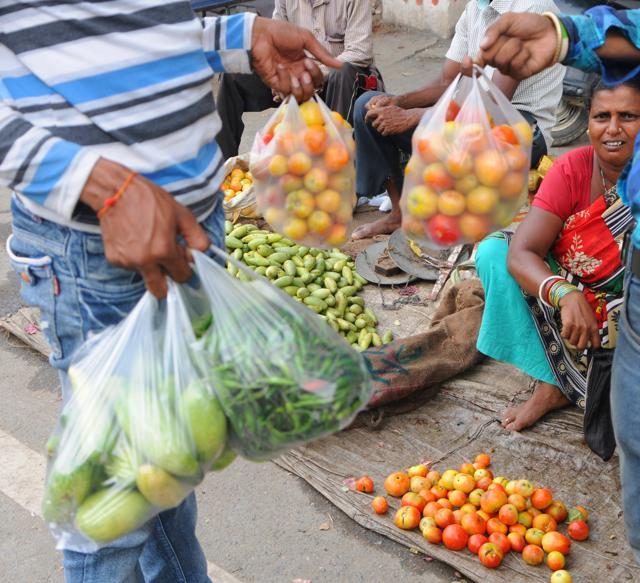 Plastic bags are still being widely used in Jharkhand despite a ban on their usage. (HT File ) Plastic bags are still being widely used in Jharkhand despite a ban on their usage. (HT File )