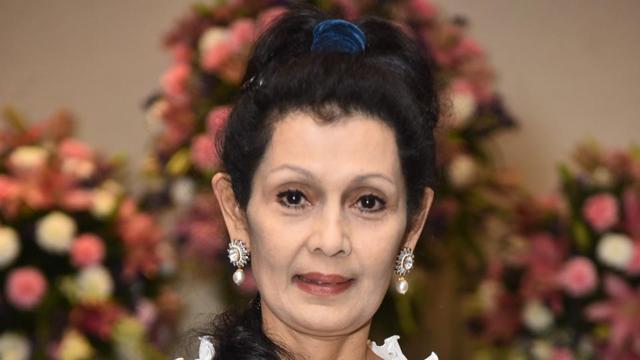 Author Kajoli Khanna