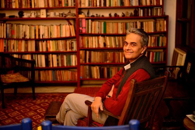 Author Upamanyu Chatterjee (Pradeep Gaur/Mint)