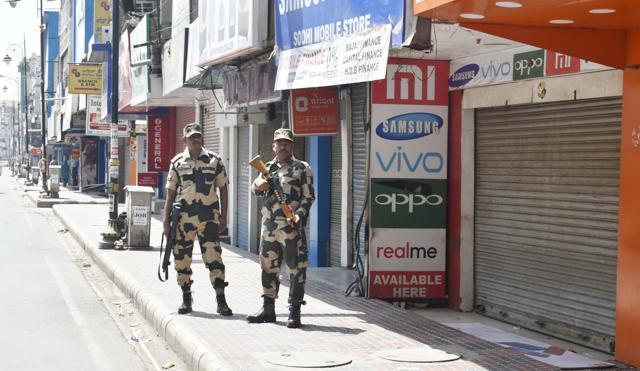 A view of the closed shops during “ Amritsar Bandh” call given by a radical Sikh organisation Dal Khalsa on Thursday, June 6, 2019. (Sameer Sehgal / HT Photo ) A view of the closed shops during “ Amritsar Bandh” call given by a radical Sikh organisation Dal Khalsa on Thursday, June 6, 2019. (Sameer Sehgal / HT Photo )