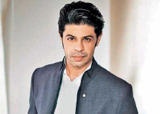 Ssumier Pasricha Ssumier Pasricha