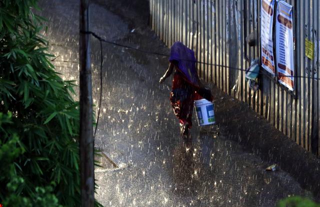 A technical problem in Kothrud station led to a power cut of 50 minutes in Warje Malwadi, Dahanukar colony, Deccan and Kothrud. Along with this, other parts of the city, including Wadgaon Sheri, Balajinagar, Patwardhan Baug, Katraj, Bavdhan and Lohegaon witnessed power outage. (Rahul Raut/HT PHOTO) A technical problem in Kothrud station led to a power cut of 50 minutes in Warje Malwadi, Dahanukar colony, Deccan and Kothrud. Along with this, other parts of the city, including Wadgaon Sheri, Balajinagar, Patwardhan Baug, Katraj, Bavdhan and Lohegaon witnessed power outage. (Rahul Raut/HT PHOTO)